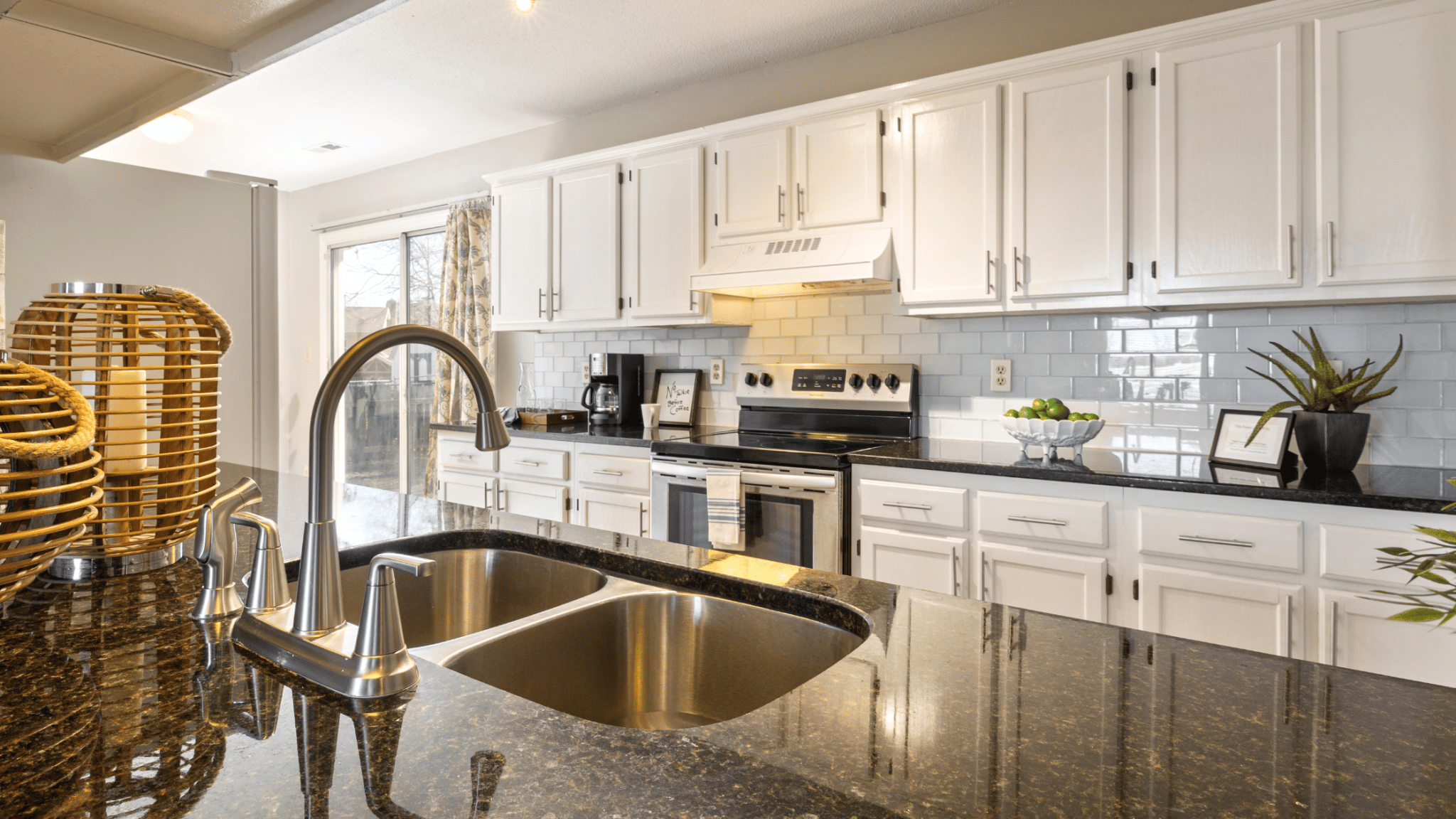 Orlando Kitchen Countertop Comparison Granite Versus Quartz