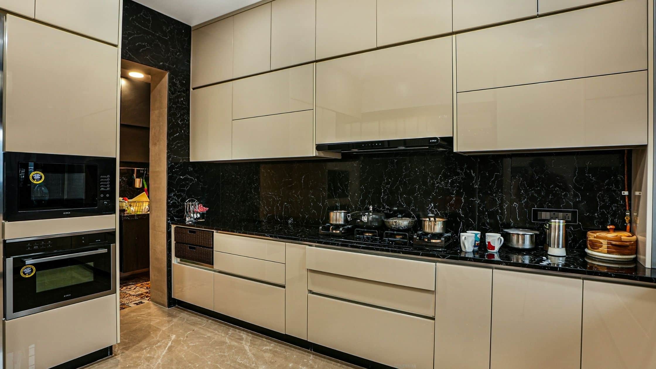 Quartzite company Quartzite company